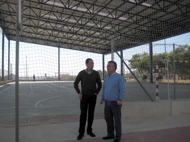 La nueva cubierta de la pista de Gea y Truyols permitirá la práctica del deporte durante todo el año - 1, Foto 1