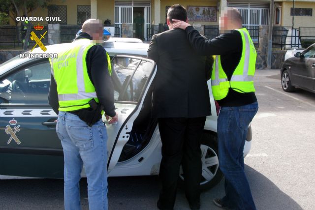 La Guardia Civil detiene a un pirómano de vehículos - 2, Foto 2