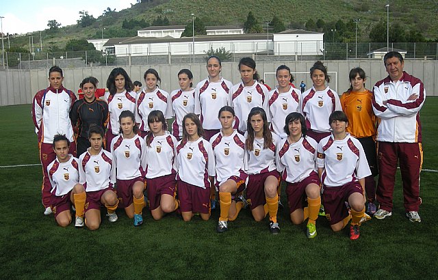 La selección cadete de fútbol femenina, a un paso de hacer historia - 1, Foto 1