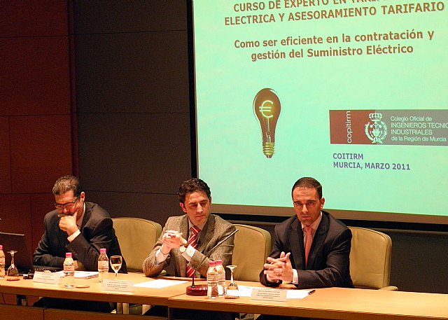 La Comunidad muestra a los empresarios cómo ahorrar hasta un 30 por ciento al mes en su factura eléctrica - 1, Foto 1