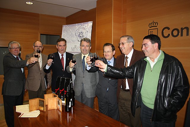 El XI Concurso de la Cofradía del Reino de la Monastrell evaluará los mejores vinos nacionales elaborados con esta variedad - 1, Foto 1