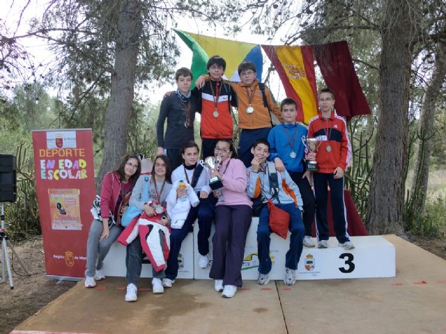 El IES Infanta Elena ha participado, por primera vez, en el campeonato regional de orientación - 1, Foto 1