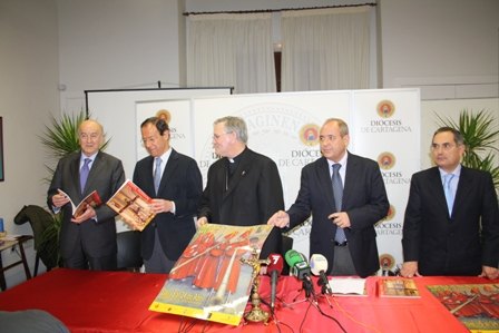 El Palacio Episcopal de Murcia acoge la presentación del Pregonero y el Nazareno del Año de Semana Santa - 1, Foto 1