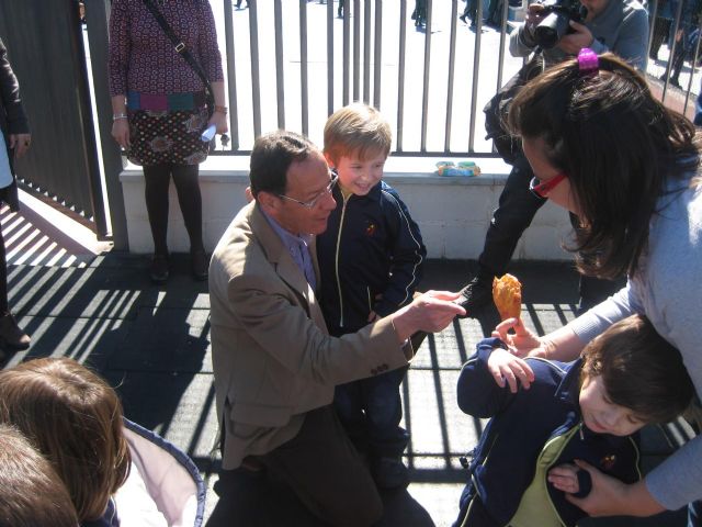 El Alcalde participa en la Maratón de Lectura 24 horas del Colegio Antonio de Nebrija - 2, Foto 2