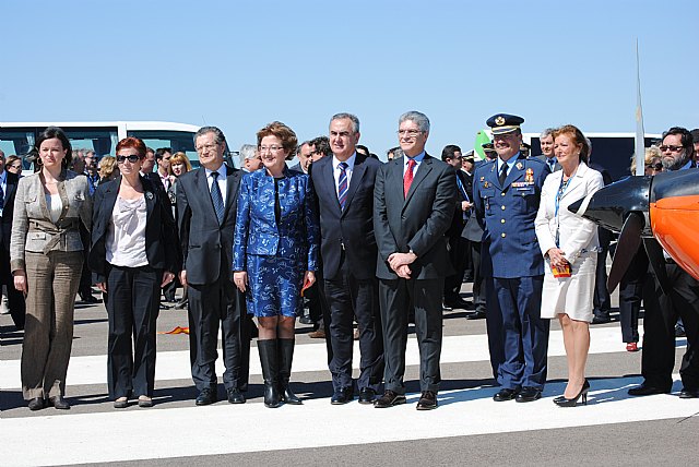 El secretario de Estado de Transportes inaugura la segunda pista del Aeropuerto de Murcia-San Javier que aumentará su capacidad para vuelos comerciales - 1, Foto 1