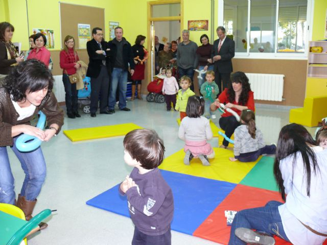 El uno de abril abre sus puertas la escuela infantil municipal y centro de atencion a la infancia 'el arsenal' - 1, Foto 1