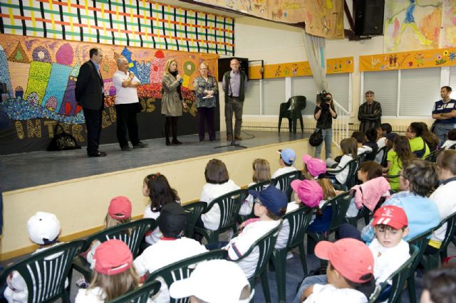 El colegio Stella Maris reúne a 500 niños por la integración cultural en la escuela - 4, Foto 4