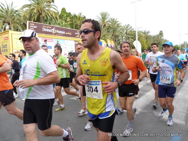 Dos atletas de Club Atletismo Totana participaron en la 39 Media Maratón “Ciudad de Elche” - 2, Foto 2
