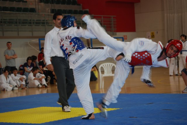 Taekwondo. Campeonato regional júnior. Abril 2011 - 1, Foto 1