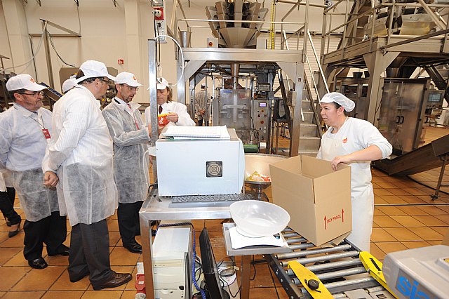 Marín visita las instalaciones de Patatas Rubio para conocer su estrategia de internacionalización con el apoyo de la Comunidad - 1, Foto 1