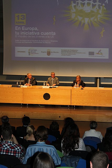 Valcárcel elogia el ´debatejoven´ por favorecer la conciencia europea entre la juventud - 2, Foto 2