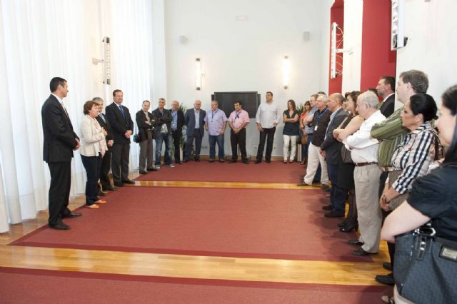 La alcaldesa recibió a las delegaciones del Campeonato de España de Voleibol - 4, Foto 4