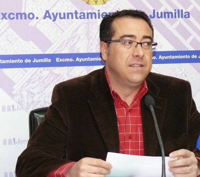 El alcalde entregará a los portavoces los expedientes que existen en cada departamento del ayuntamiento - 1, Foto 1