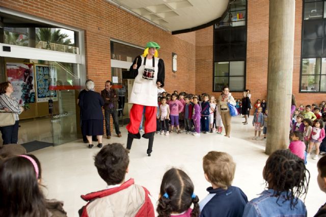 Los pequeños del Sagrado Corazón abren el telón de la XXIII Muestra de Teatro Escolar - 5, Foto 5