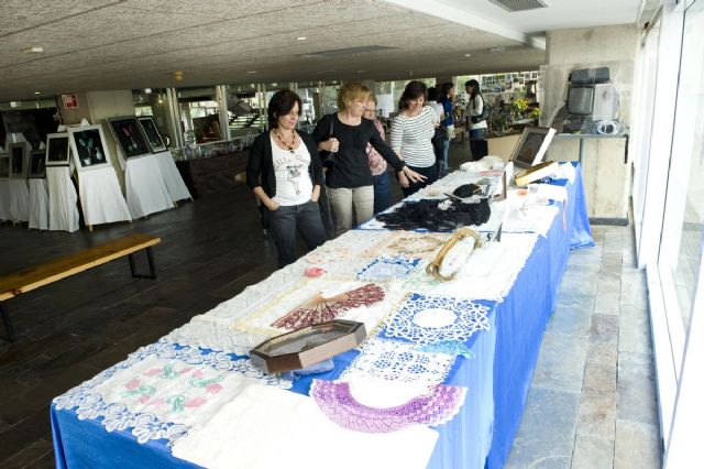 La Concejalía de la Mujer expone los trabajos realizados en sus Talleres - 1, Foto 1