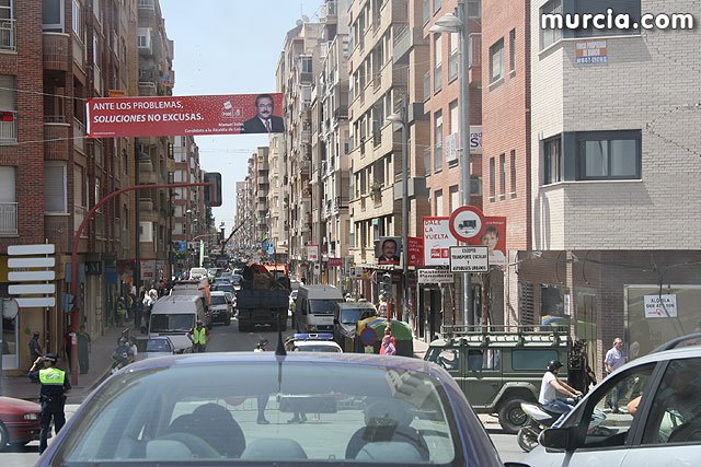 El Ayuntamiento pide que no se aparque en las zonas acotadas para los trabajos de limpieza y desescombro - 1, Foto 1