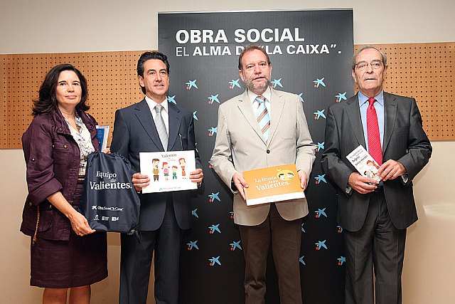 Educación refuerza la atención psicológica a los 4.800 alumnos de Primaria de centros afectados por el seísmo de Lorca - 1, Foto 1