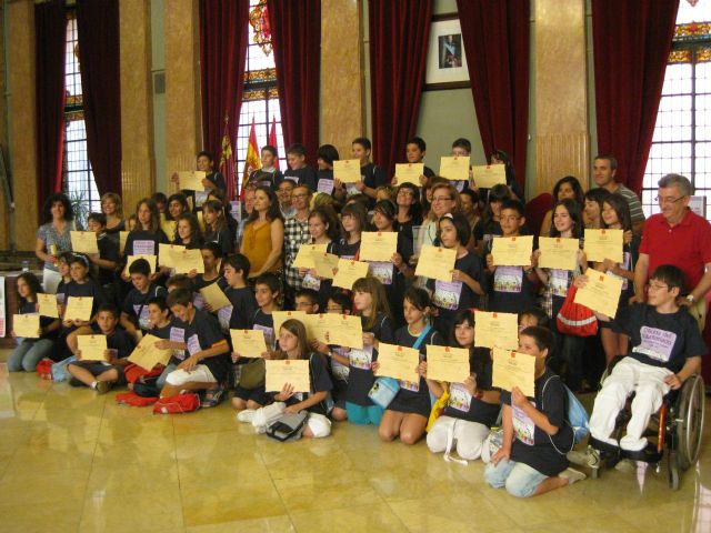 Más de 2.000 escolares participan en la campaña Yo también puedo ser solidario - 1, Foto 1