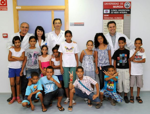 La Clínica de Visión Integral realiza una revisión ocular a medio centenar de niños saharauis - 1, Foto 1