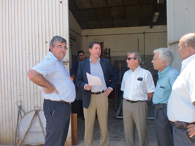 El consejero de Obras Públicas visita el Laboratorio de Mecánica del Suelo - 1, Foto 1