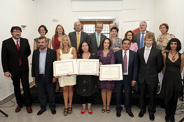 El alcalde de Cehegín recoge el premio de la 13ª campaña de animación a la lectura María Moliner otorgado a la biblioteca del municipio - 1, Foto 1