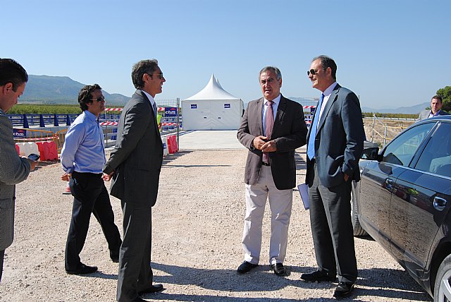 González Tovar comprueba in situ el avance de las obras de la autovía del Altiplano - 2, Foto 2