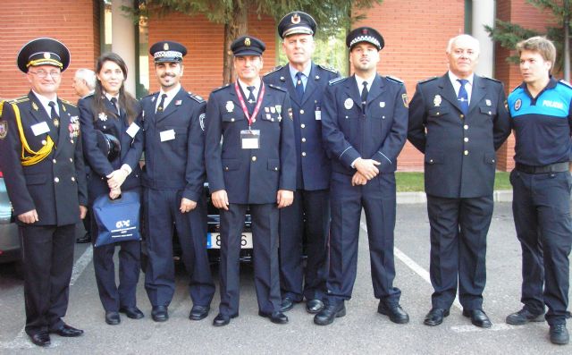 Dios ama a la Policía - 4, Foto 4