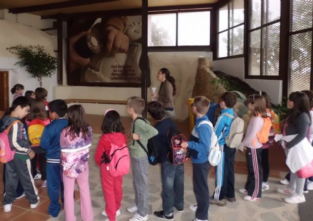 Más de 100 escolares visitaron el entorno del Castillo de Nogalte y las Casas Cueva tematizadas - 1, Foto 1