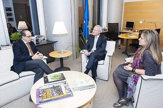 Valcárcel recaba apoyos en Bruselas para tumbar la propuesta de la Política Agraria Común - 1, Foto 1