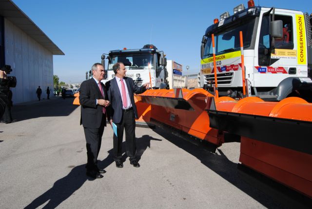 La Administración del Estado tiene preparados los medios para actuar ante posibles situaciones conflictivas por nevadas en su Red de Carreteras - 2, Foto 2