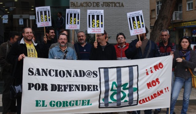 Se aplaza el juicio para anular la sanción de la Autoridad Portuaria - 1, Foto 1