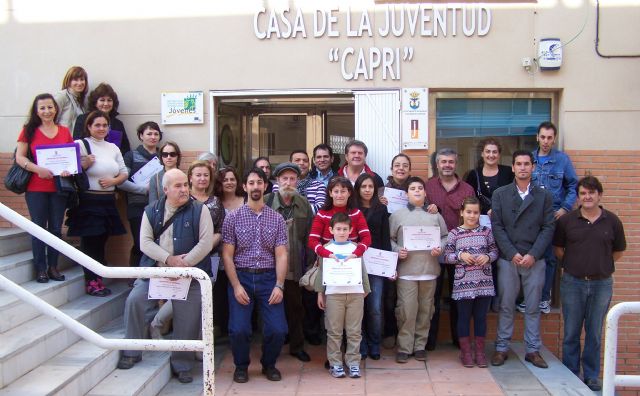 Medio centenar de personas han participado en un Taller de Iniciación a la Informática - 1, Foto 1