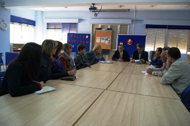 Educación asegura que no existe ningún obstáculo para continuar en breve con las obras del Ibáñez Martín en Lorca - 1, Foto 1