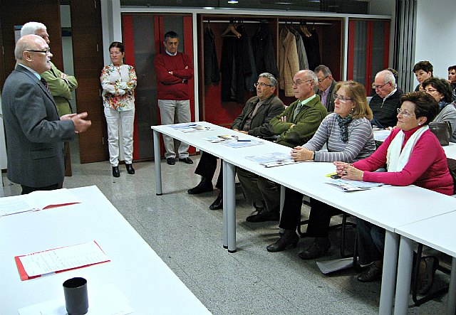 La Comunidad prepara con un curso a una veintena de empleados públicos para su jubilación - 1, Foto 1