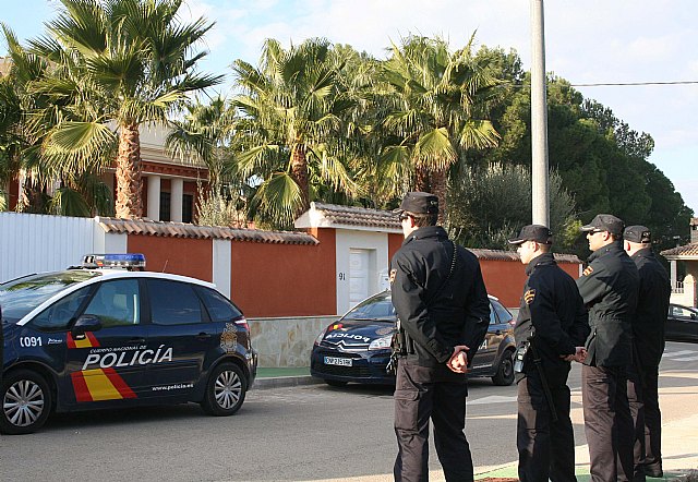 La Policía Nacional desarticula en Murcia un grupo criminal dedicado al narcotráfico e incauta 41 kilos de cocaína y 460.000 € - 1, Foto 1