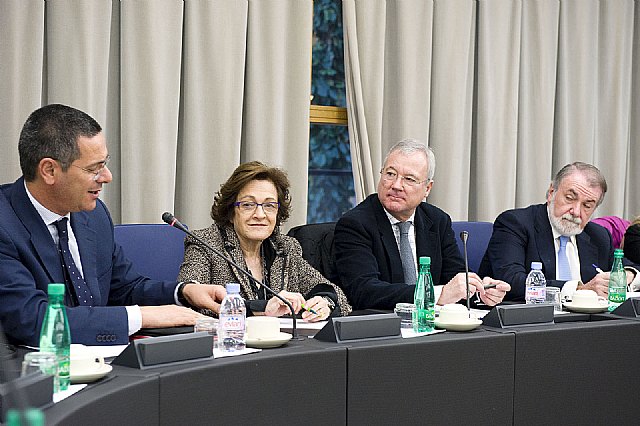 Valcárcel rechaza el actual acuerdo agrícola con Marruecos ante eurodiputados y plantea elementos correctores - 1, Foto 1