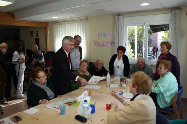 El director general de Personas Mayores del IMAS de la Región de Murcia visita los centros de Alcantarilla - 3, Foto 3