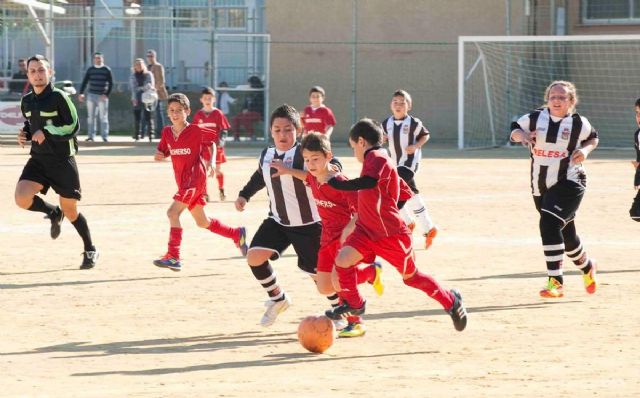 El C.D. Algar se coloca como máximo goleador de la liga - 1, Foto 1