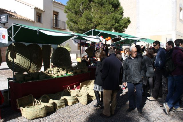 El frío no pudo con el Mercadillo Artesanal 'El Mesoncico' - 3, Foto 3