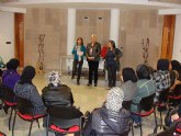 Servicios Sociales imparte cursos de español y autoprotección dirigidos a mujeres inmigrantes