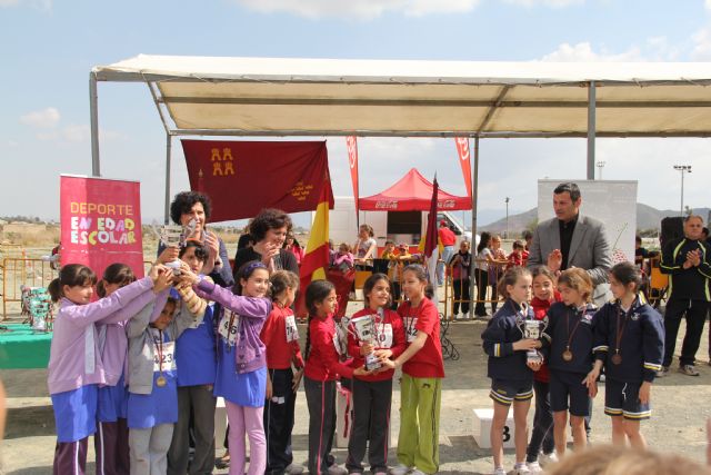 Puerto Lumbreras acoge la final regional de campo a través de deporte en edad escolar Alevín-Benjamín con más de 800 deportistas de colegios de la Región de Murcia - 3, Foto 3