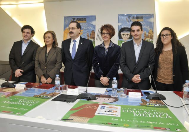 Más de 500 estudiantes de Medicina se inscriben en el V Congreso de Educación Médica - 2, Foto 2