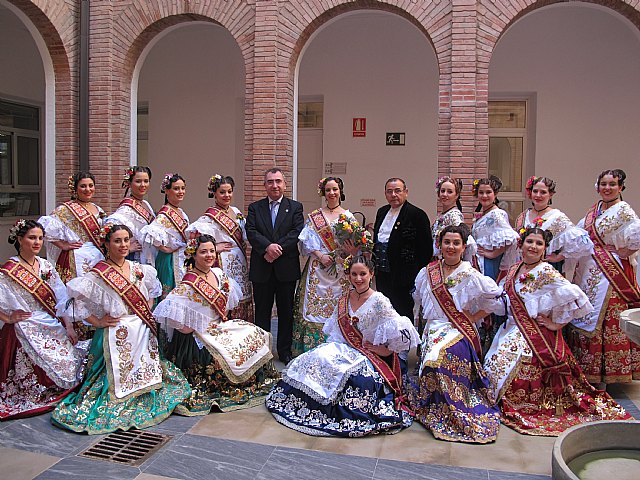 El consejero Manuel Campos subraya que las Fiestas de Primavera mantienen viva la identidad cultural, la tradición y los valores de Murcia - 1, Foto 1