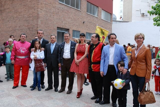 La Comunidad y la Agrupación Sardinera reúnen a 83 menores en el V Encuentro de Sardinillas - 1, Foto 1