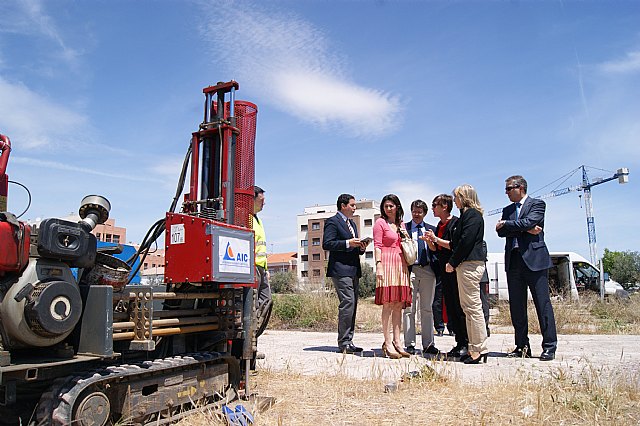 Sepes se reúne con la comisionada del Gobierno y el Ayuntamiento para analizar la reconstrucción de Lorca - 1, Foto 1