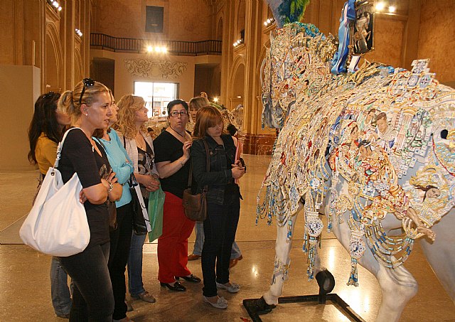 Los enjaezamientos de los Caballos del Vino se exponen en la Compañía hasta finales de mes - 1, Foto 1