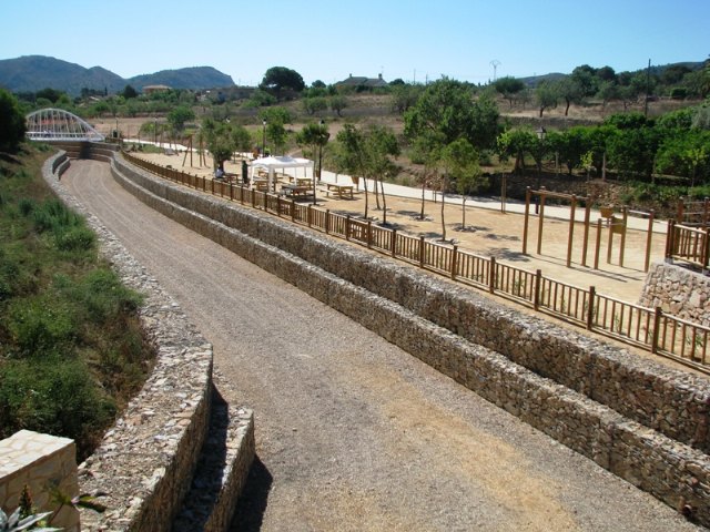 Cartagena dispone de un nuevo espacio lúdico gracias a la recuperación ambiental de la rambla de Canteras - 1, Foto 1