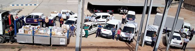 Trabajadores del Valle de Escombreras donan tres toneladas de productos al Banco de Alimentos de la Región de Murcia - 2, Foto 2