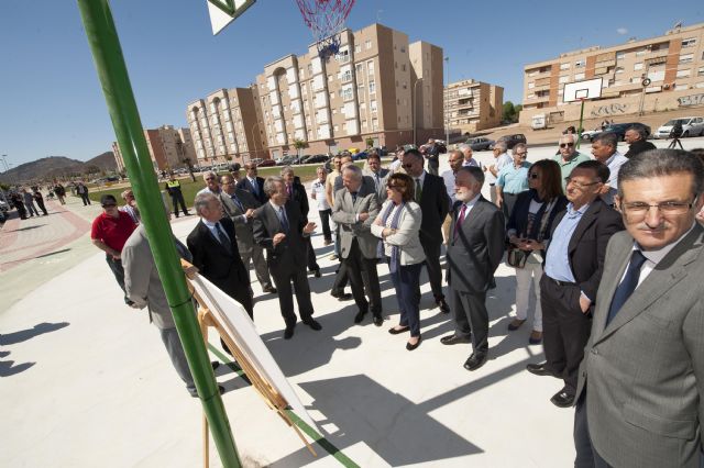 Los vecinos de la Urba y Nueva Cartagena estrenan zona de ocio sobre la rambla - 5, Foto 5