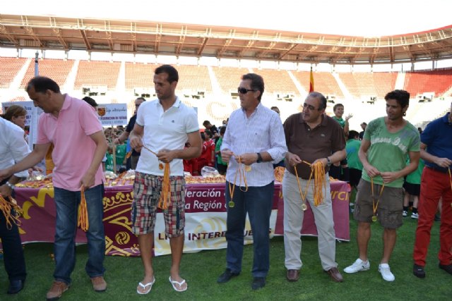 Nueva Condomina despide la temporada a 3000 niños de la Liga Interescuelas - 2, Foto 2